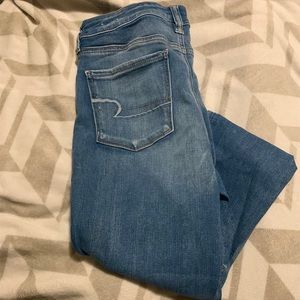 American eagle button up blue jeans